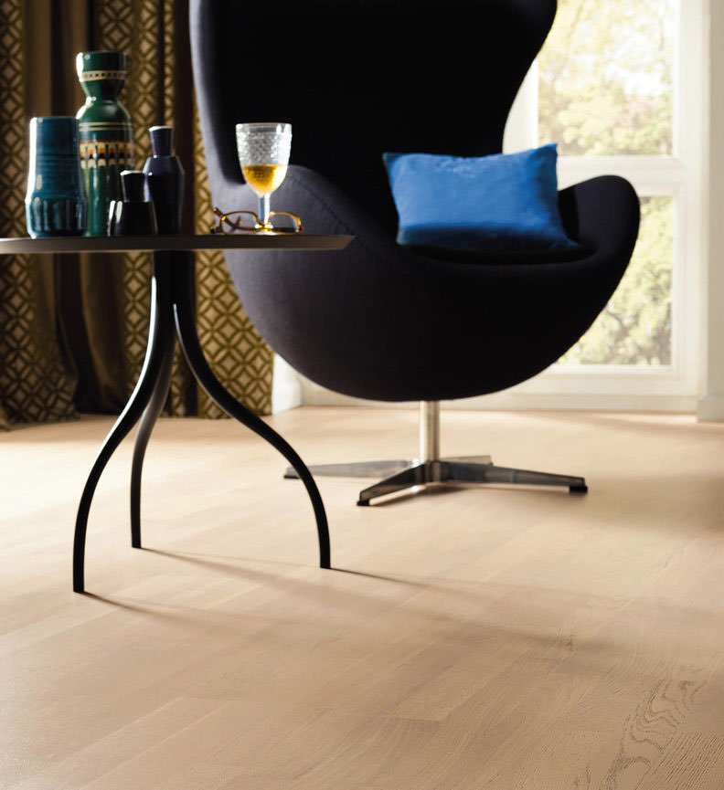 Parkett SB Eiche salinweiss gekalkt Tundra struk  Int01