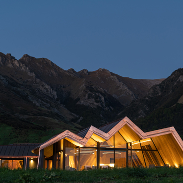 Luxury villa Mt Isthmus Lodge located on the South Island of New Zealand