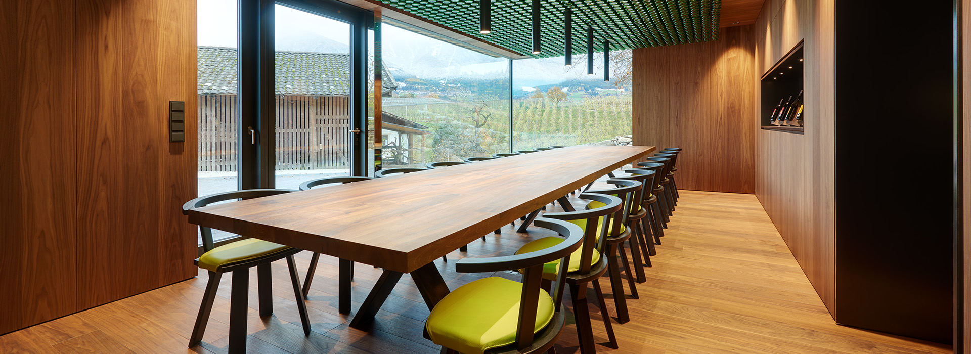 an exquisite wine tasting room for exquisite tipples