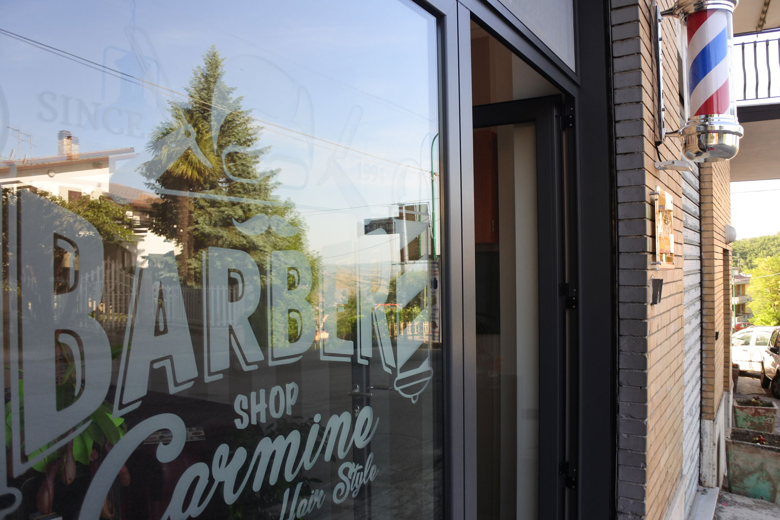 Tradition meets zeitgeist – a barbershop in southern Italy