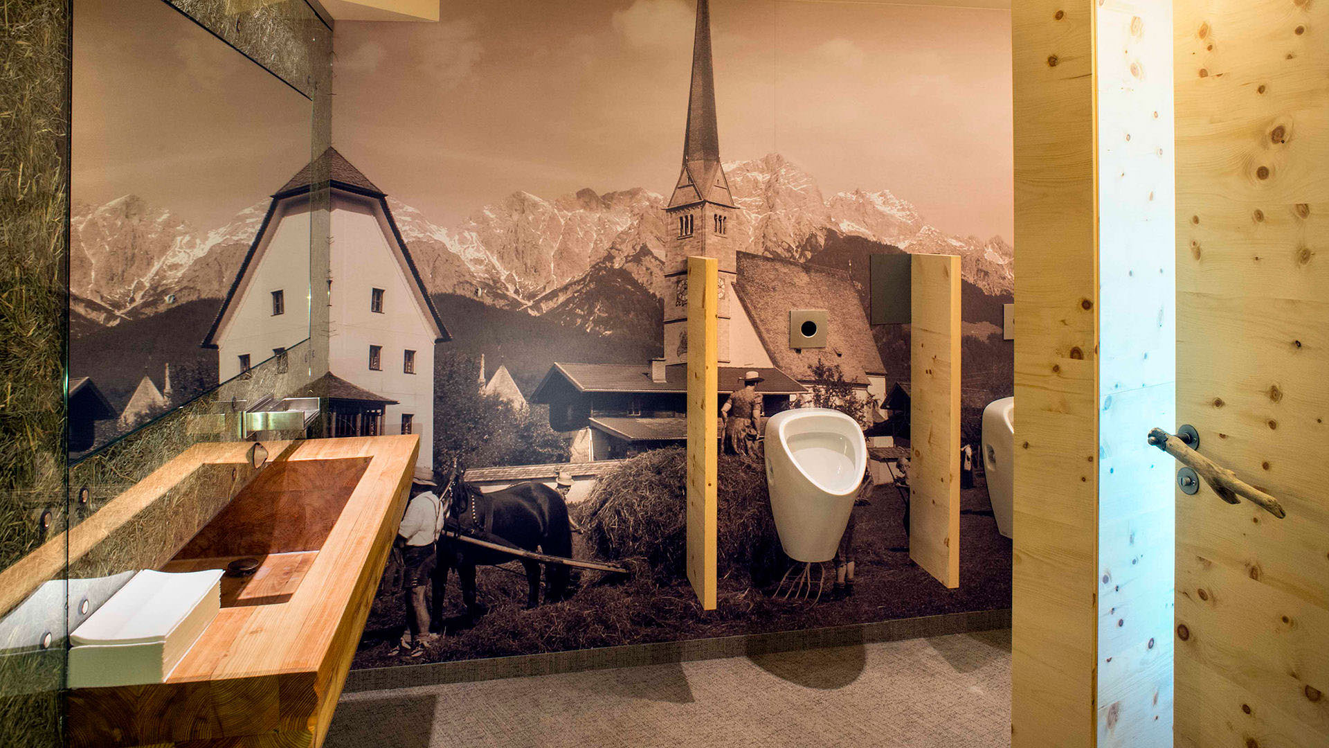 Oak Parquet on the “Stone Sea”