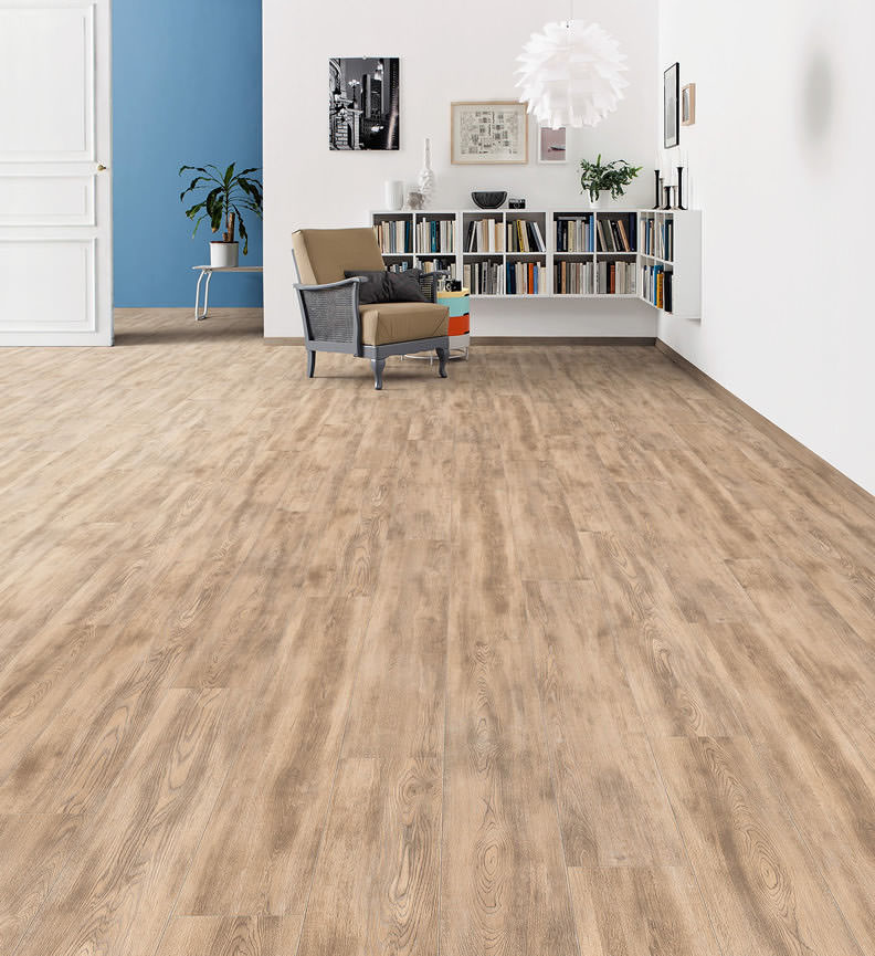 Laminat T100 LA 4V Eiche caramel  QV